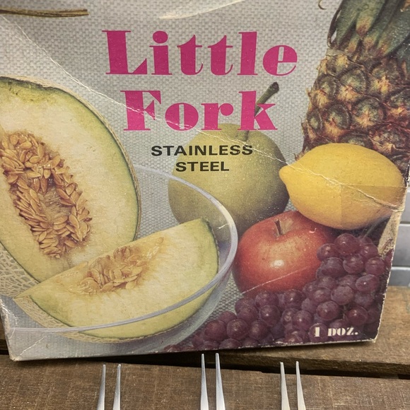 Set of 11 Vintage Miniature Stainless Steel Party Forks - Picture 2 of 4